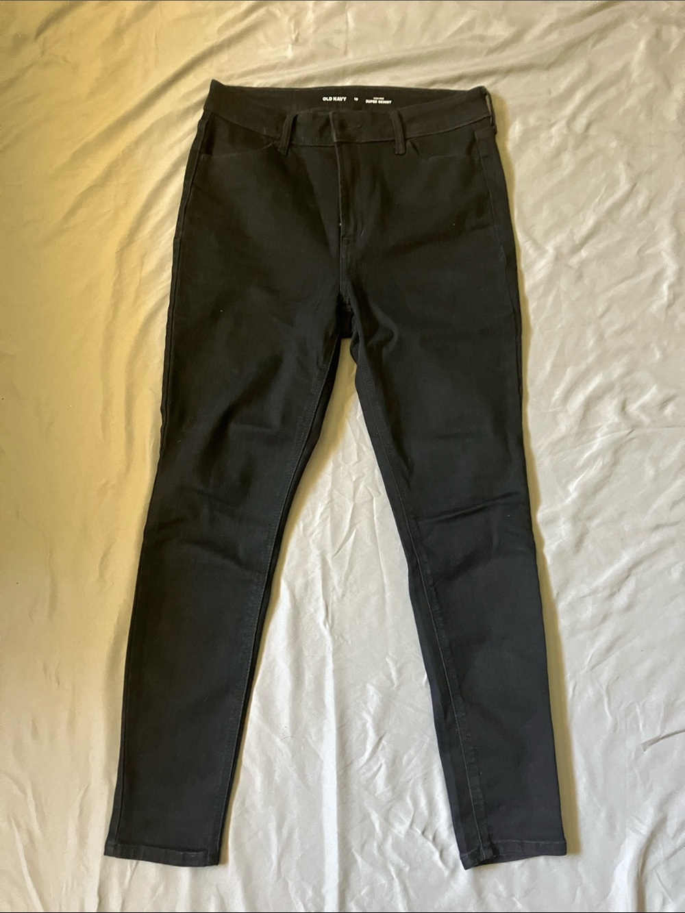 Old Navy Women's Black Skinny Jeans - Modern Fit